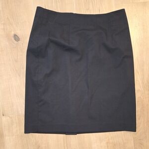 BANANA REPUBLIC Classic Black Women's Skirt